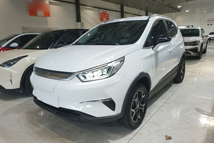 BYD Yuan Pro 2021 #2 BYD Yuan Pro 2021 car image #2