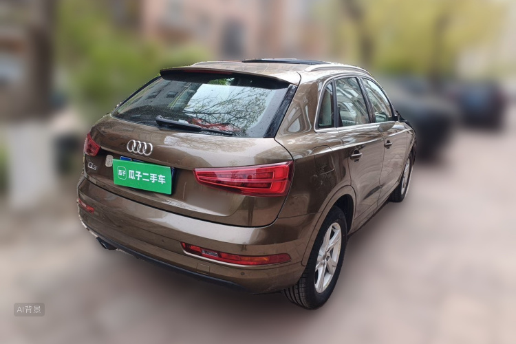 Audi Q3 2017 car image #7