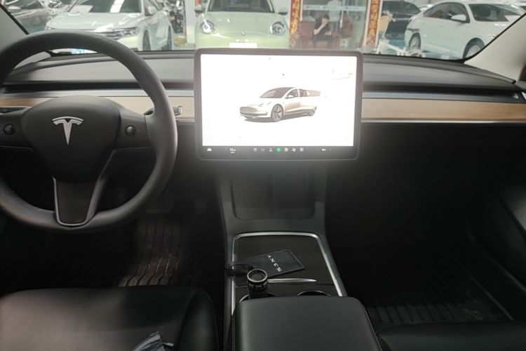 Tesla Model 3 2023 #17 Tesla Model 3 2023 car image #17