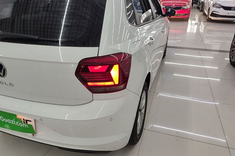 Volkswagen Polo 2023 #8 Volkswagen Polo 2023 صورة سيارة #8