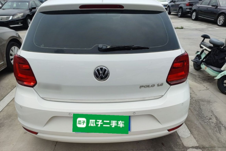 Volkswagen Polo 2015 #6 Volkswagen Polo 2015 car image #6