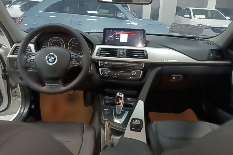 BMW 3 Series 2015 #10 BMW 3 Series 2015 car image #10
