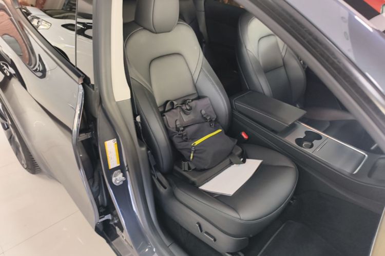 Tesla Model Y 2022 #24 Tesla Model Y 2022 car image #24