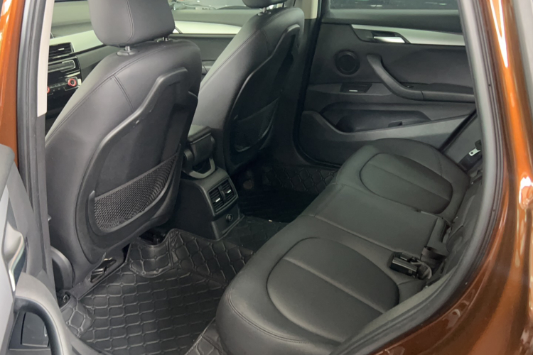 BMW X1 2017 #10 BMW X1 2017 car image #10