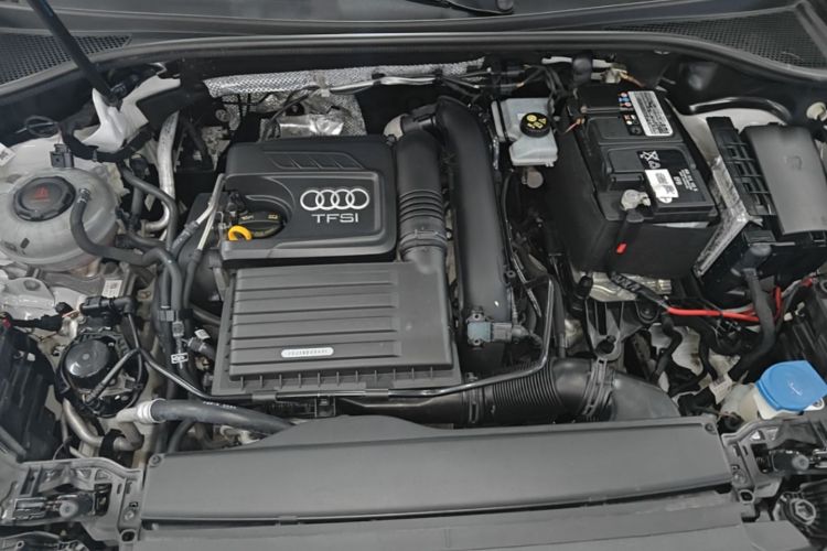 Audi Q3 2021 #20 Audi Q3 2021 car image #20