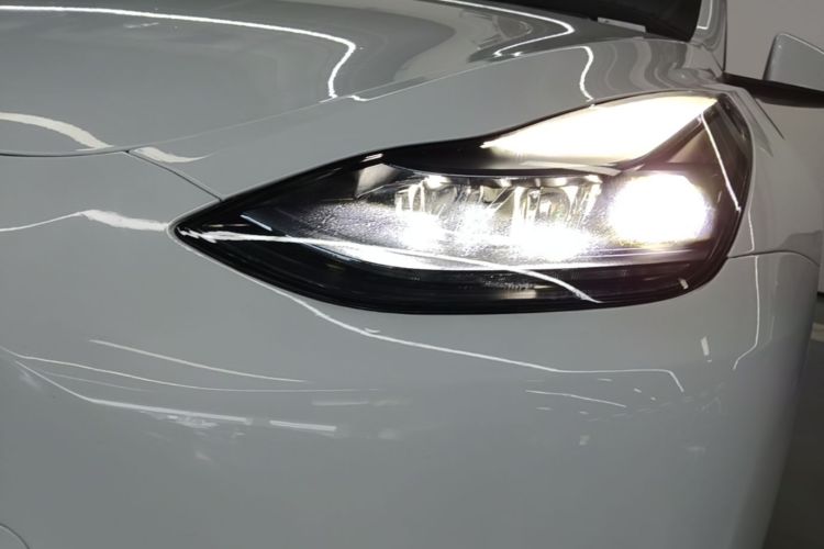Tesla Model Y 2024 #23 Tesla Model Y 2024 car image #23
