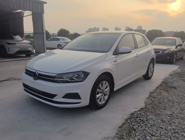 Volkswagen Polo 2022 Volkswagen Polo 2022 car image