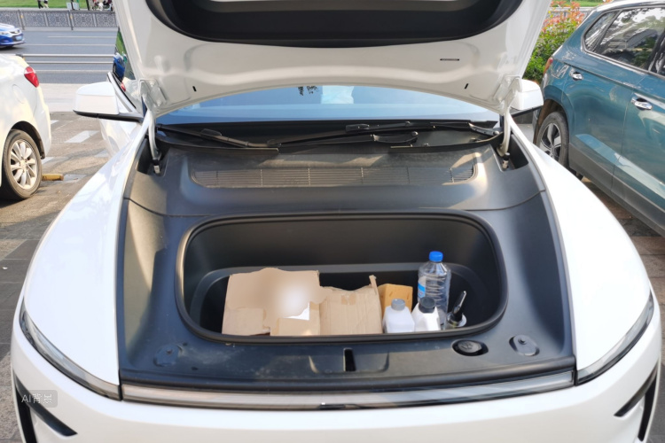 Tesla Model Y 2026 #22 Tesla Model Y 2026 car image #22