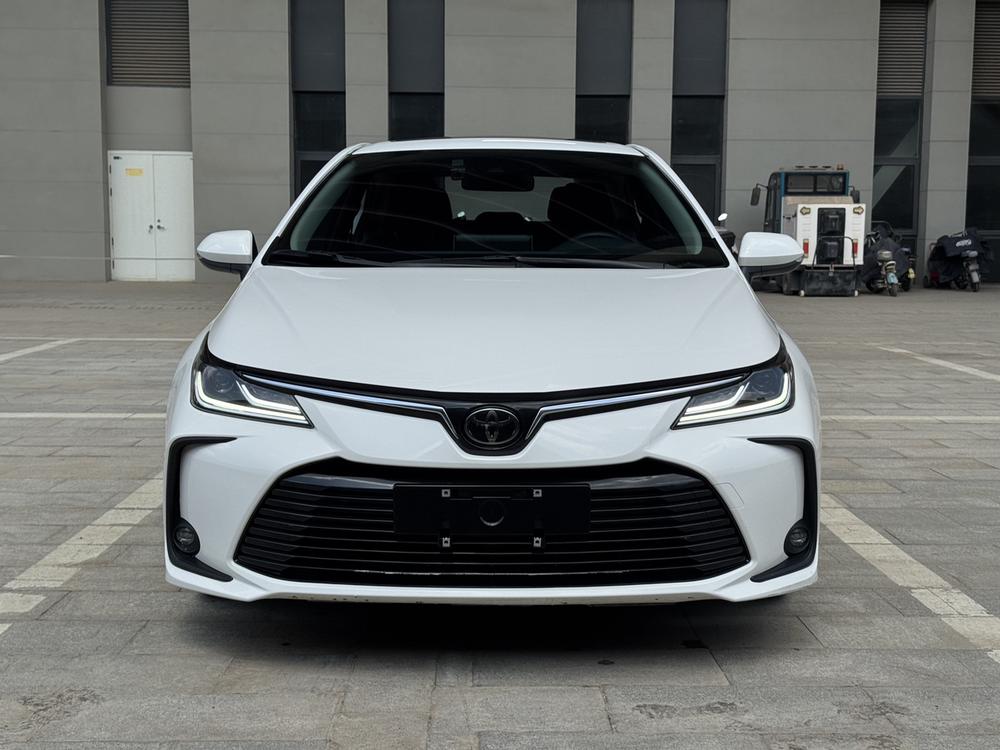 Toyota Corolla 2021 #2 Toyota Corolla 2021 صورة سيارة #2