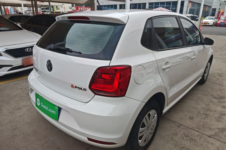 Volkswagen Polo 2017 car image #7