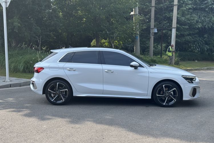Audi A3 2024 immagine di auto #9