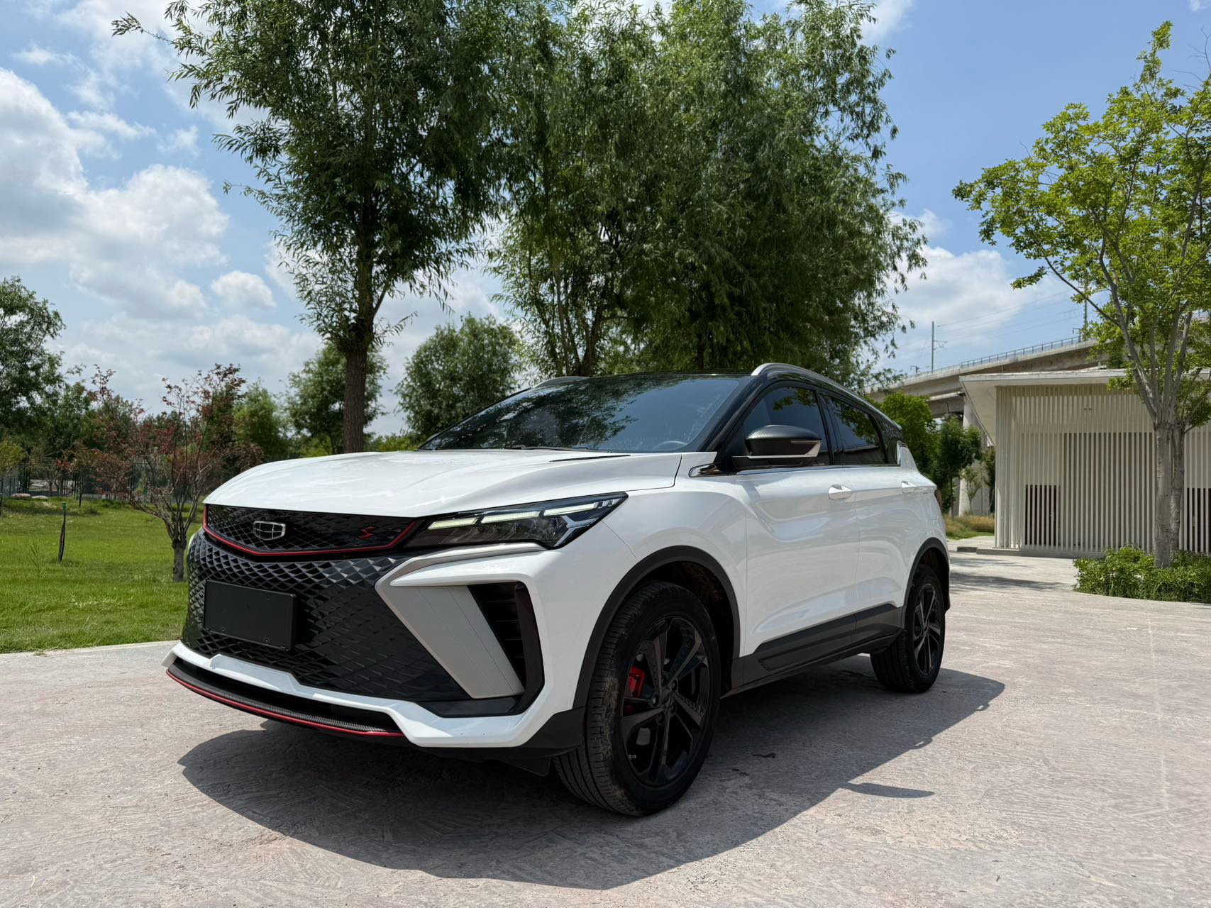 GEELY Coolray 2023 GEELY Coolray 2023 car image