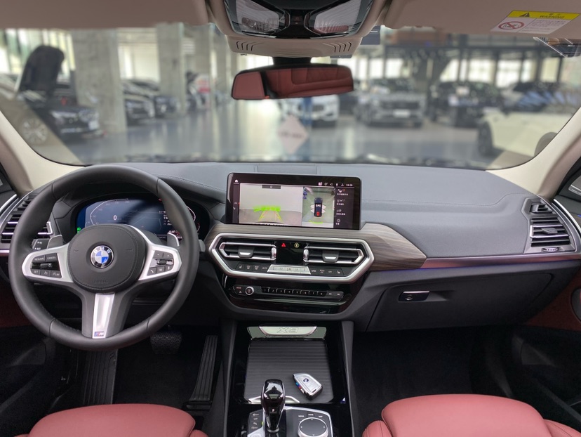 BMW X3 2022 car image #6
