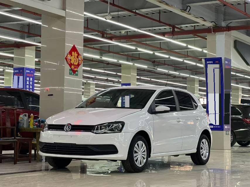 Volkswagen Polo 2018 car image 