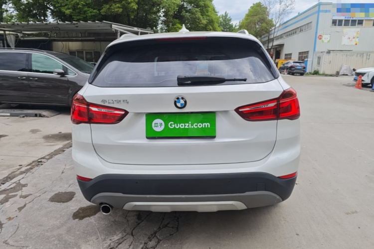 BMW X1 2017 #6 BMW X1 2017 car image #6