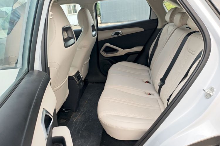 BYD YuanUP 2025 car image #17