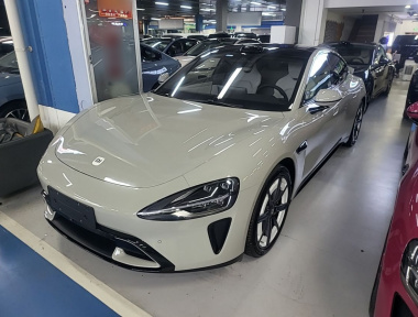 MI SU7 2025 car image 