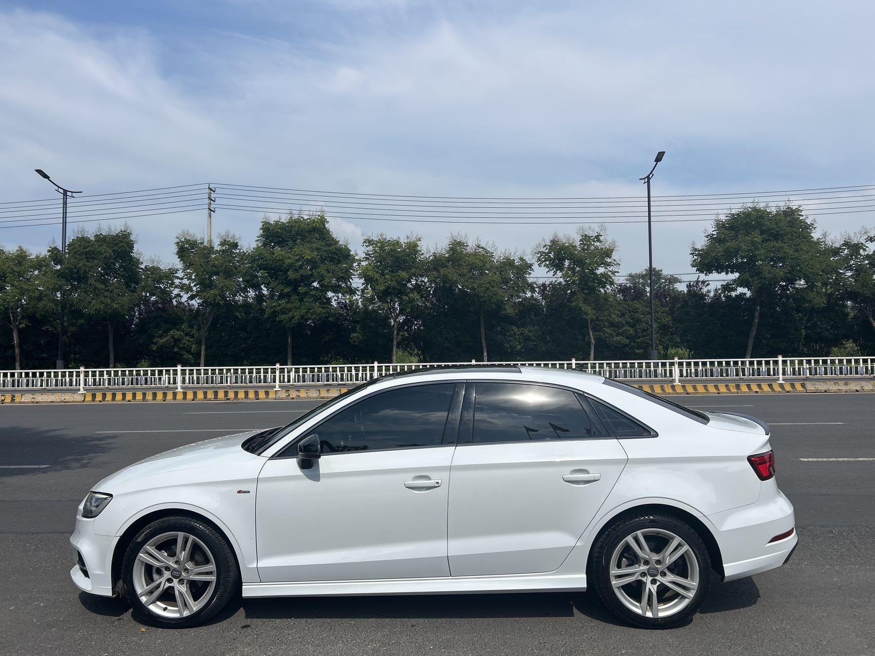 Audi A3 2019 #2 Audi A3 2019 car image #2