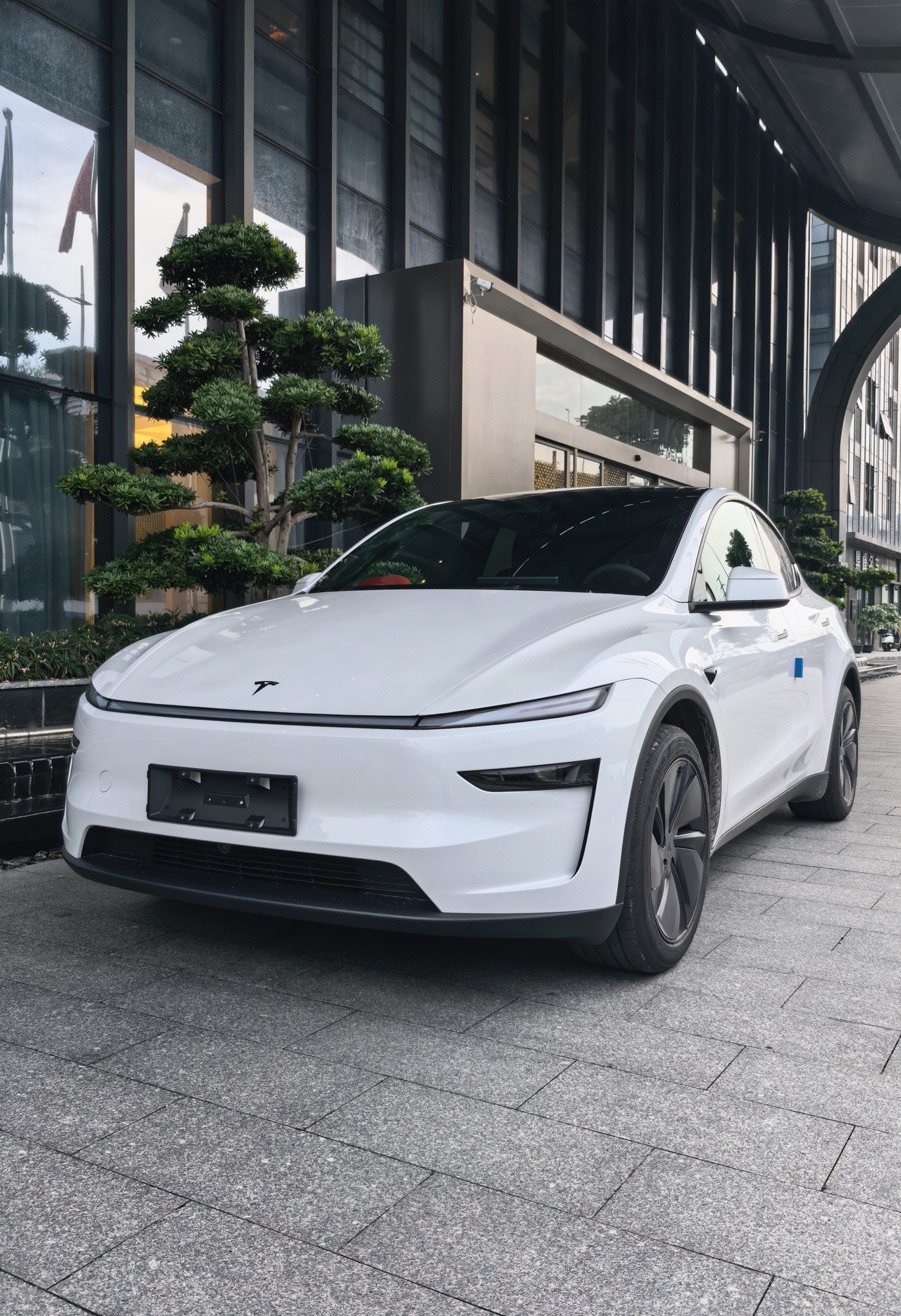 Tesla Model Y 2026 Tesla Model Y 2026 car image