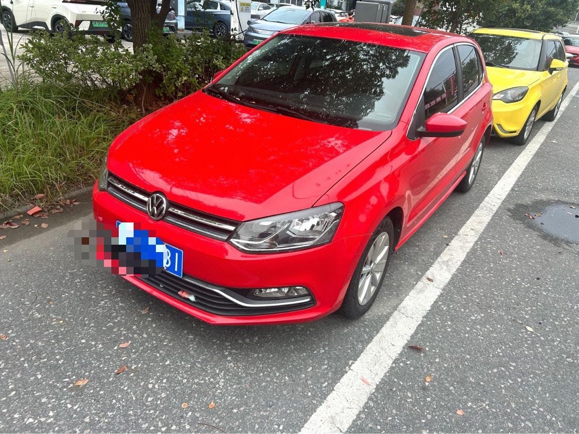 Volkswagen Polo 2016 Volkswagen Polo 2016 car image