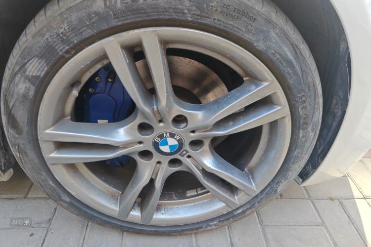 BMW 3 Series 2018 #9 BMW 3 Series 2018 car image #9