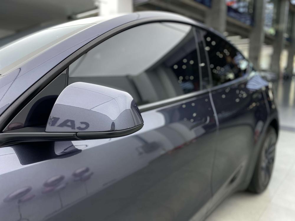 Tesla Model Y 2024 car image #13