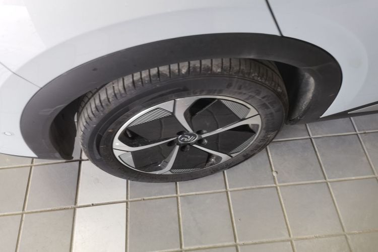 BYD Yuan Plus 2025 صورة سيارة #10