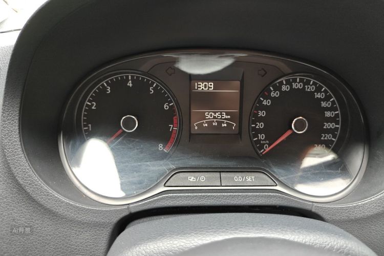 Volkswagen Polo 2018 car image #14