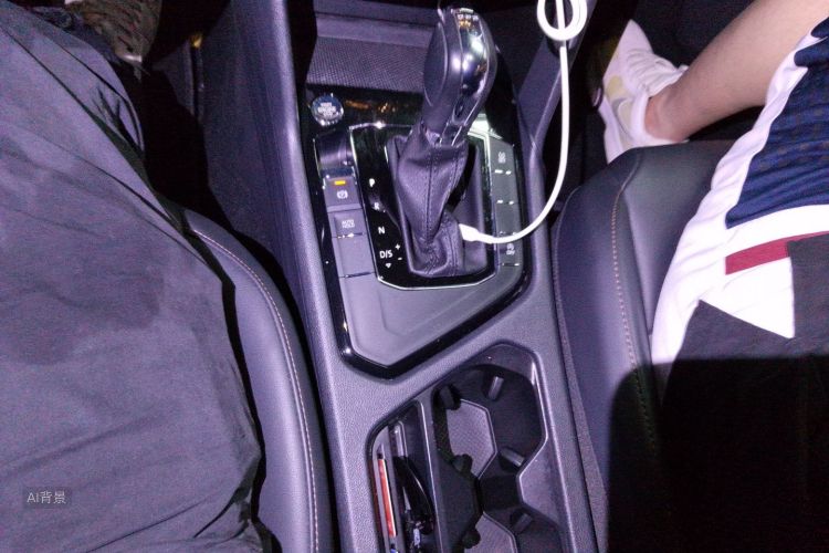 Volkswagen Tharu 2019 #16 Volkswagen Tharu 2019 car image #16