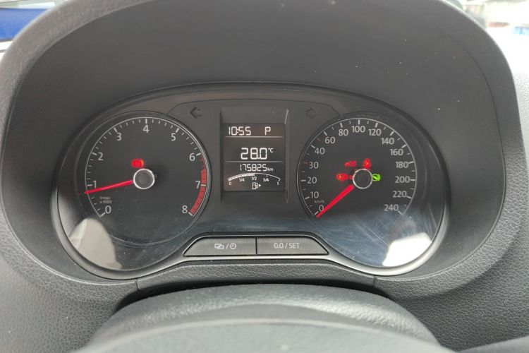 Volkswagen Polo 2018 #12 Volkswagen Polo 2018 car image #12
