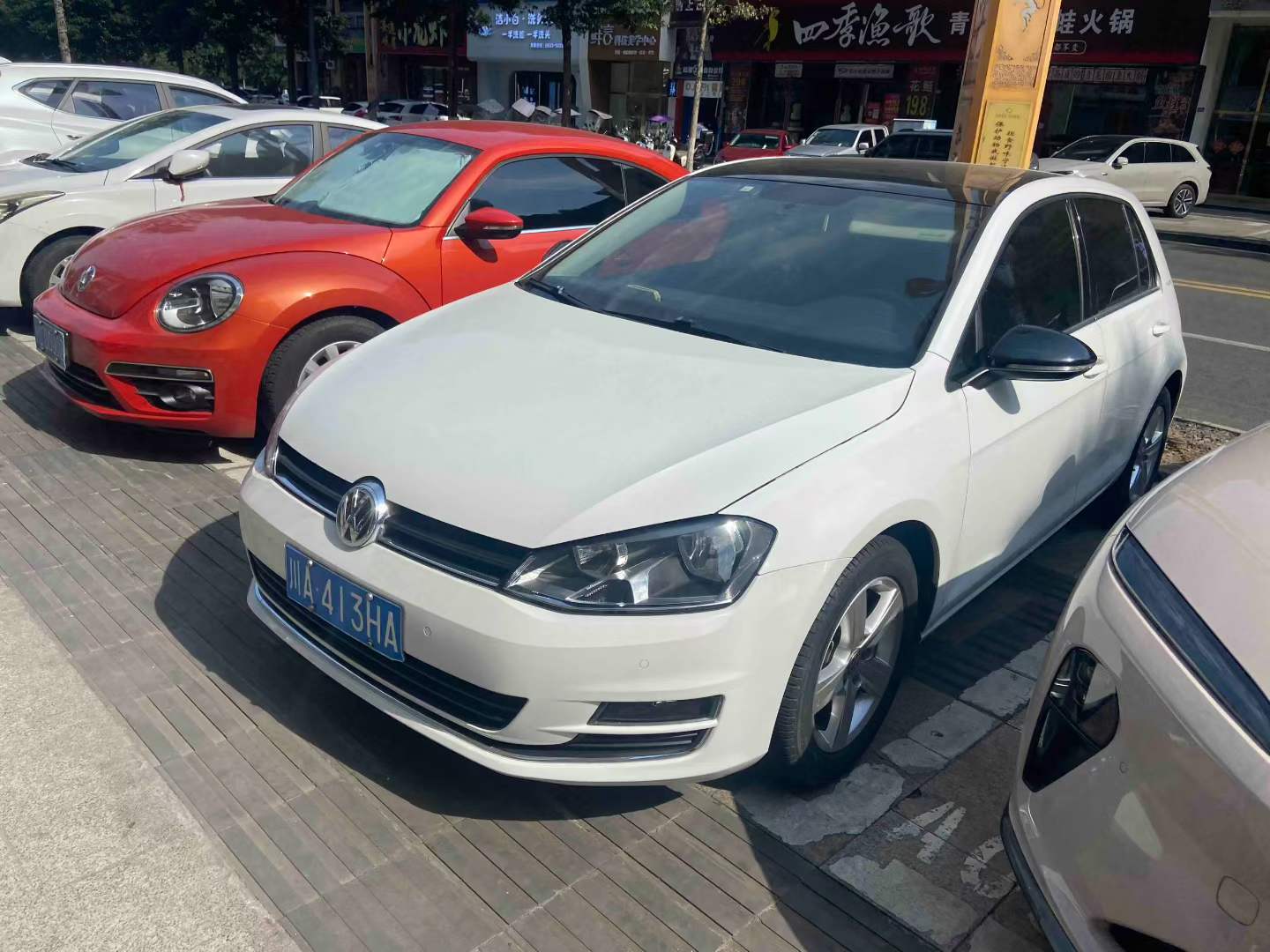 Volkswagen Golf 2017 Volkswagen Golf 2017 car image