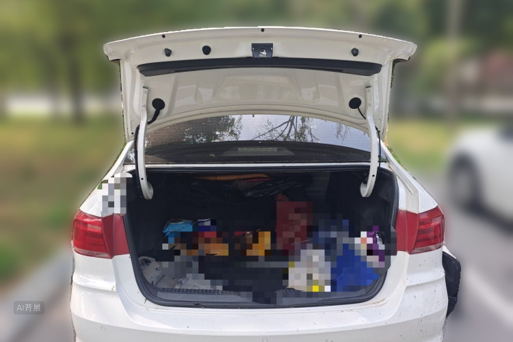 Volkswagen Santana 2017 car image #21