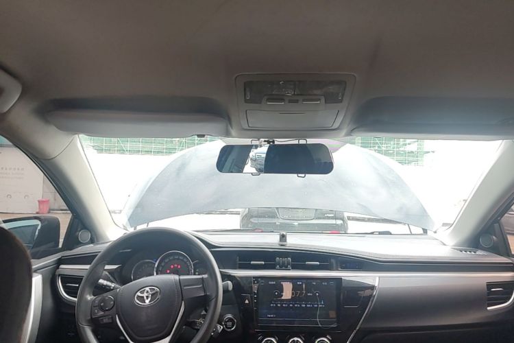 Toyota Corolla 2017 #20 Toyota Corolla 2017 car image #20