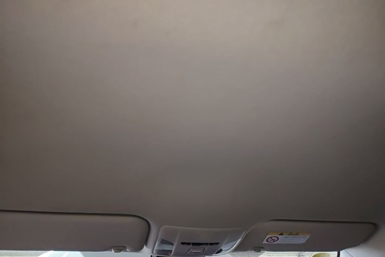 Toyota Corolla 2023 car image #18