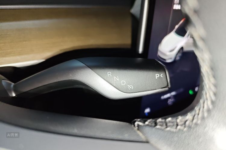 Tesla Model Y 2023 #16 Tesla Model Y 2023 immagine di auto #16