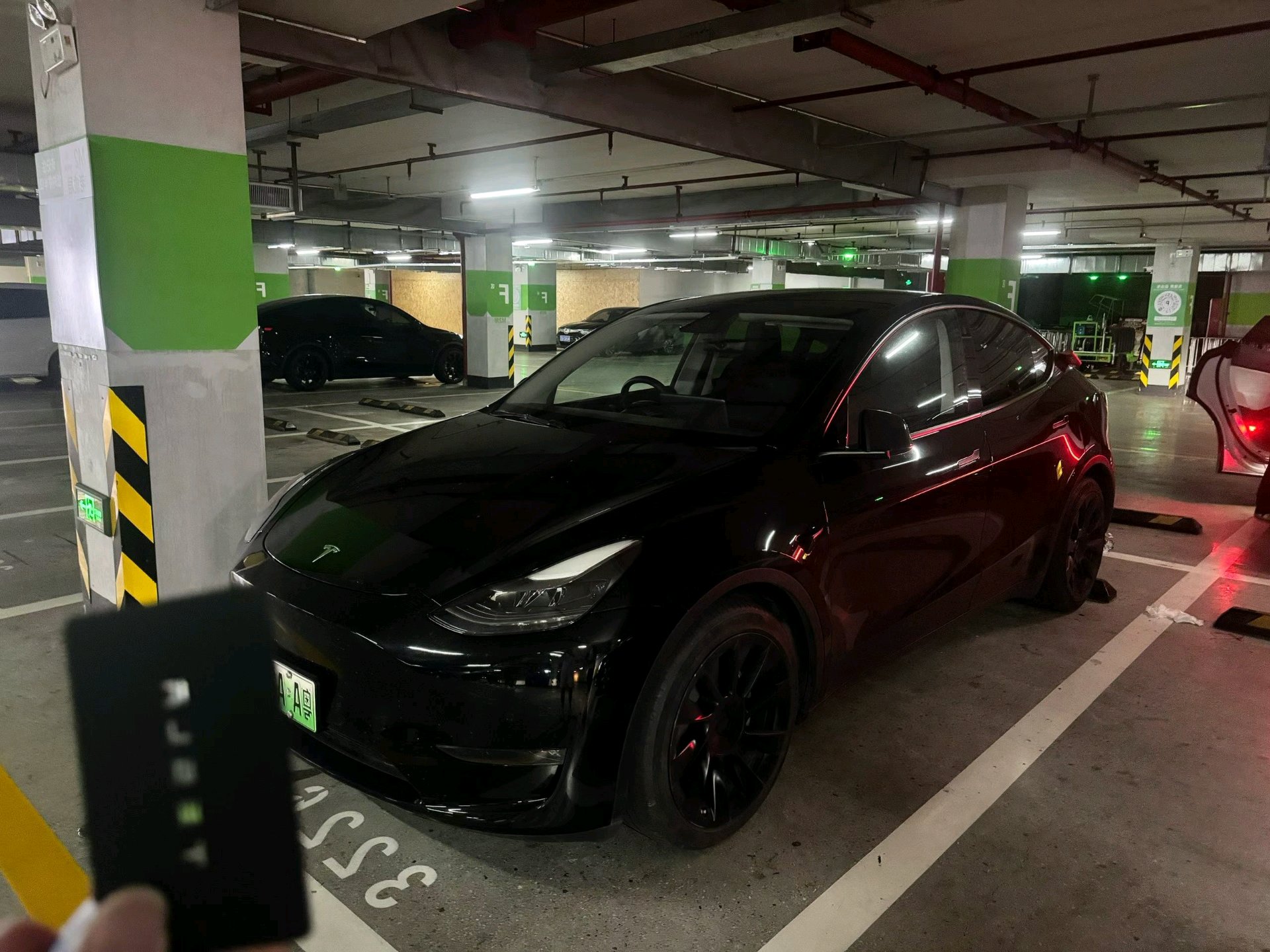 Tesla Model Y 2021 Tesla Model Y 2021 car image