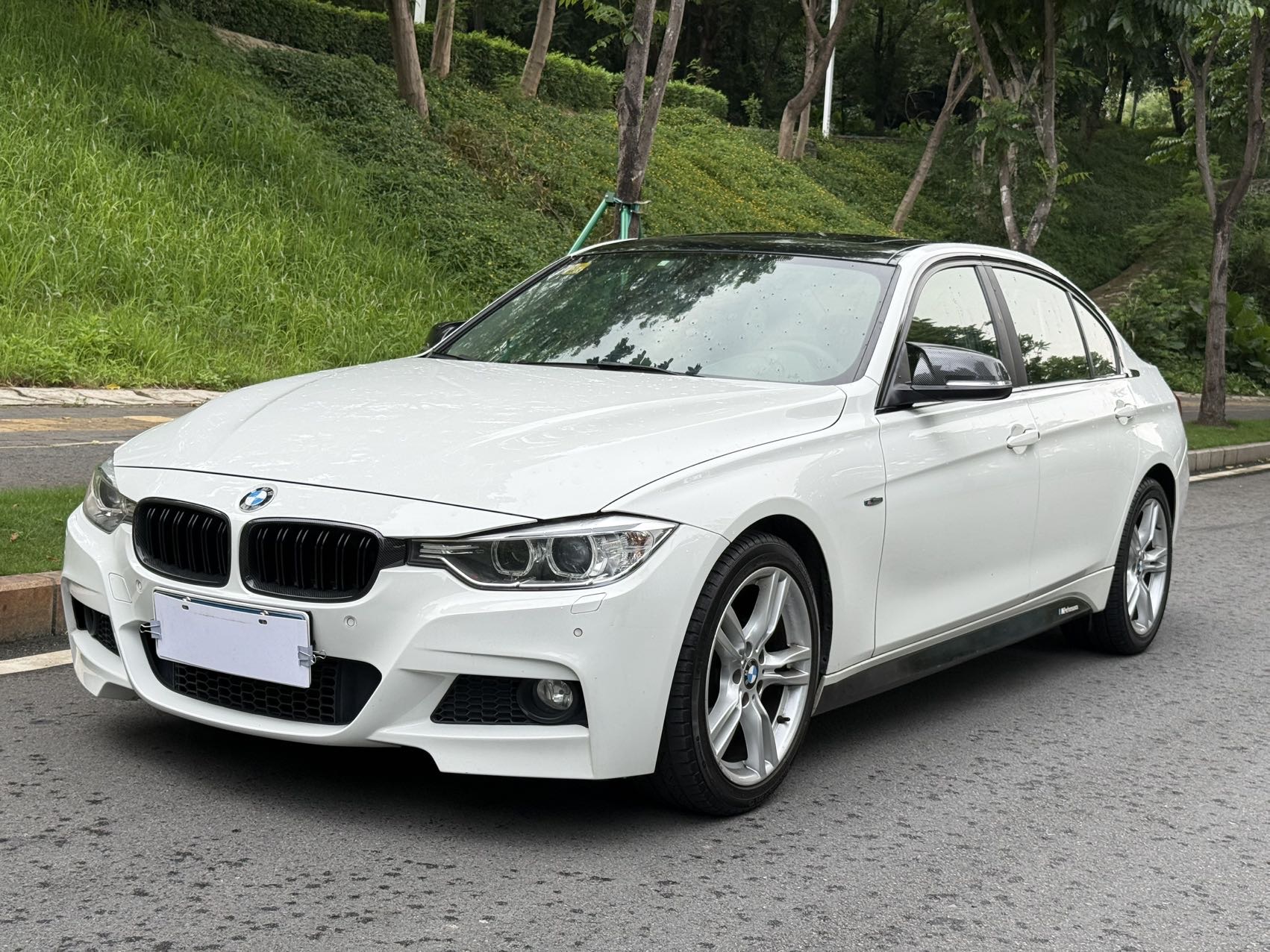 2015 2015 car image