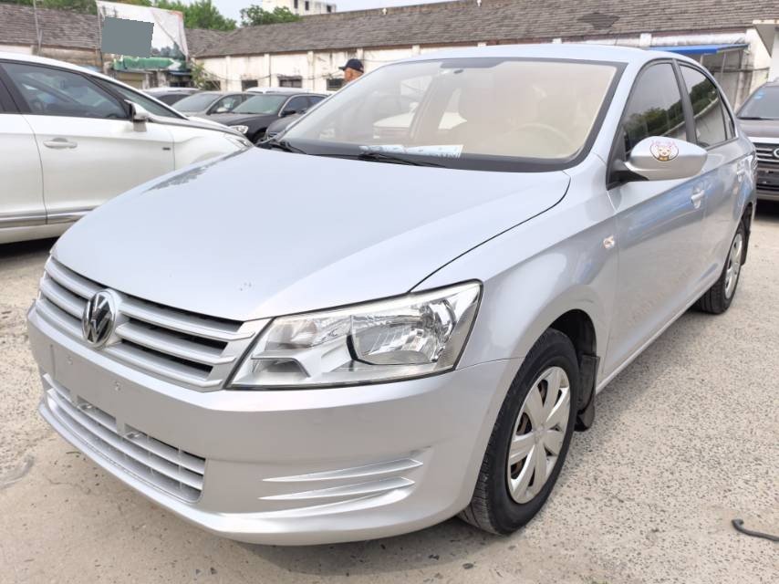 Volkswagen Santana 2014 car image 