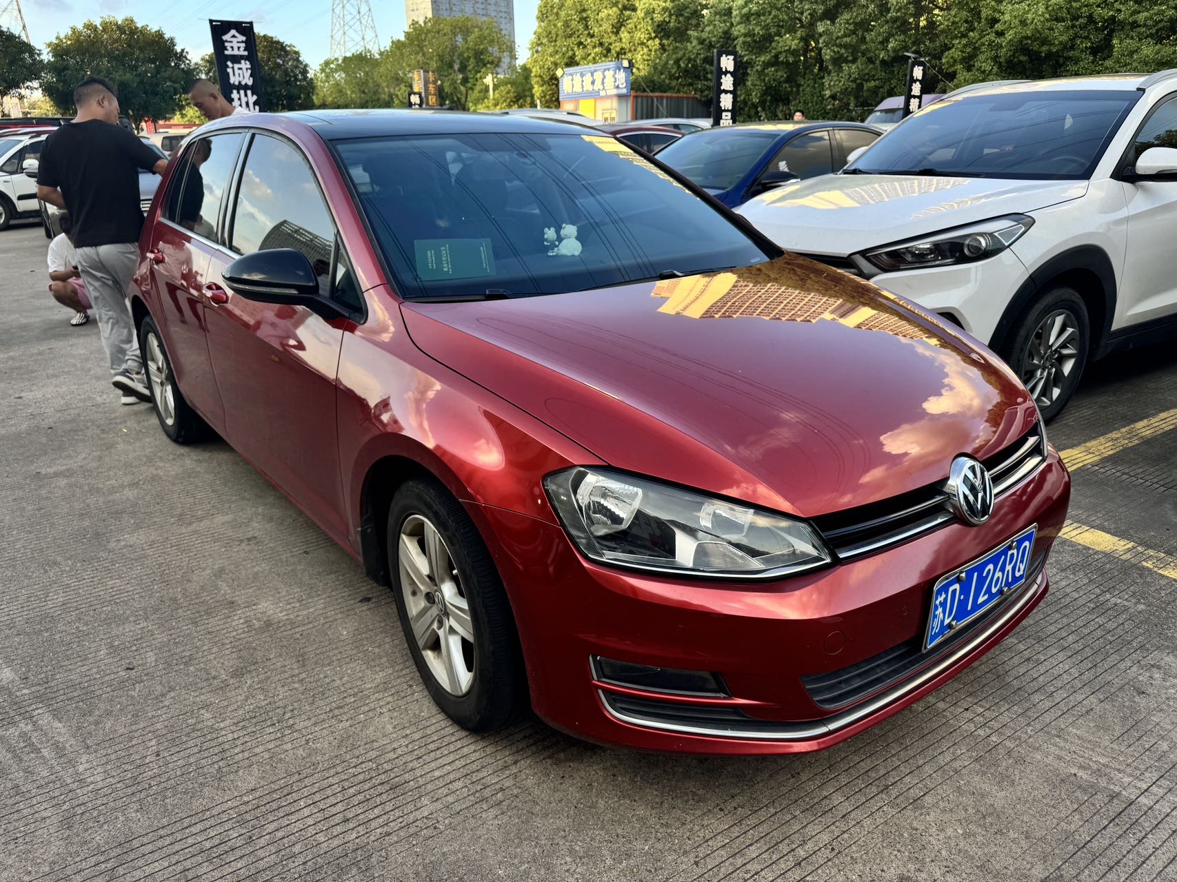 Volkswagen Golf 2017 Volkswagen Golf 2017 car image