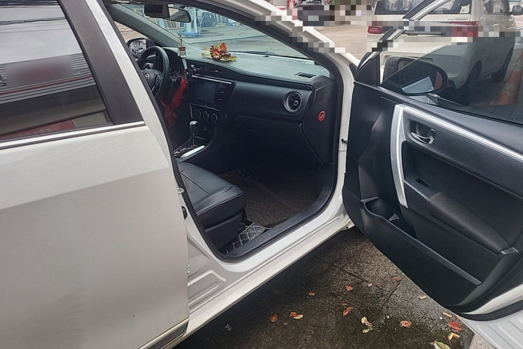 Toyota Corolla 2019 car image #21