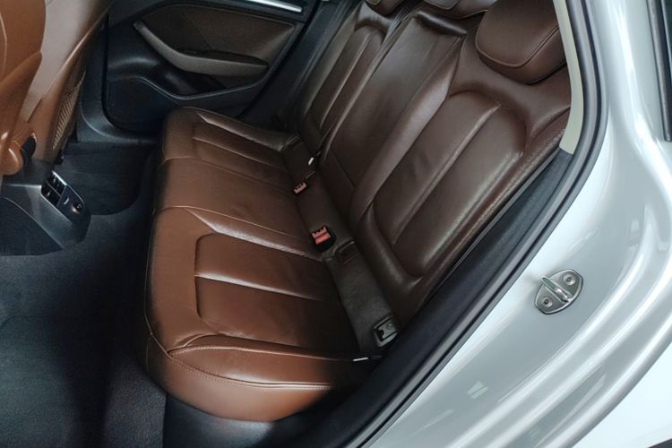 Audi A3 2016 immagine di auto #17