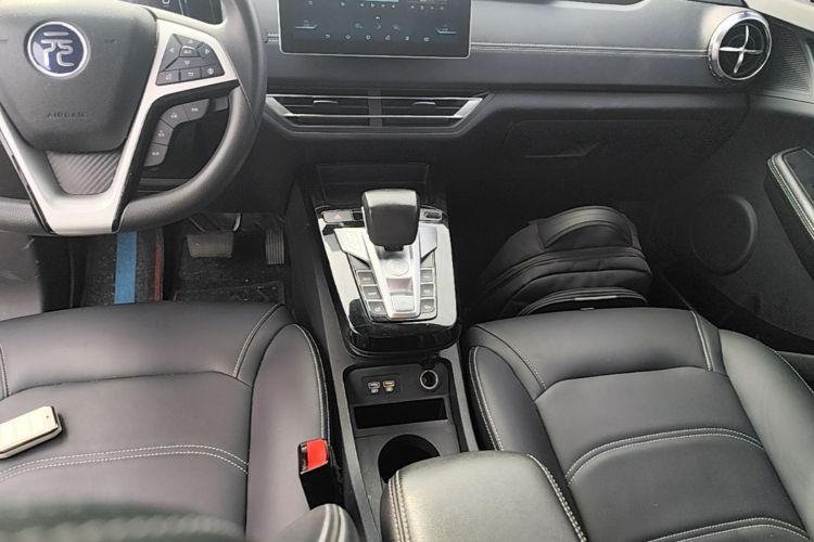 BYD Yuan New Energy 2020 car image #14