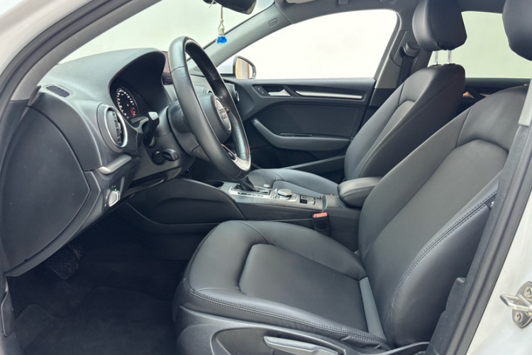 Audi A3 2019 #12 Audi A3 2019 car image #12