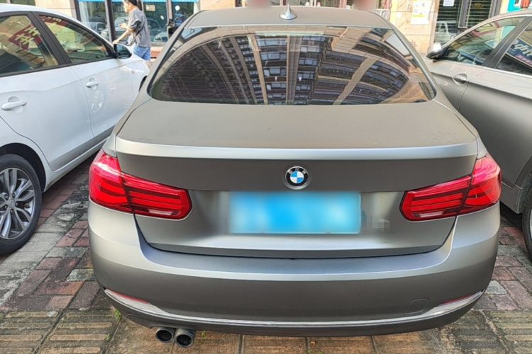 BMW 3 Series 2017 #6 BMW 3 Series 2017 car image #6
