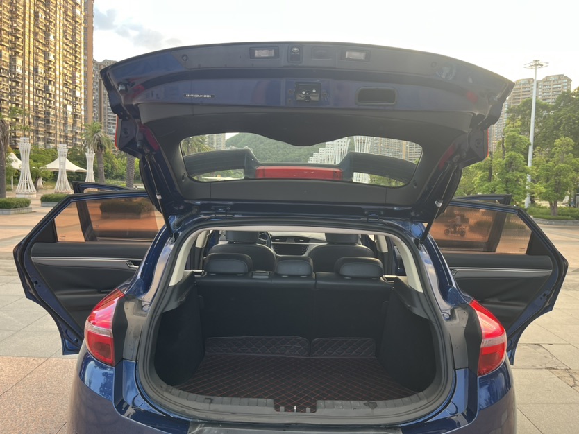 GEELY Emgrand GS 2019 #6 GEELY Emgrand GS 2019 car image #6