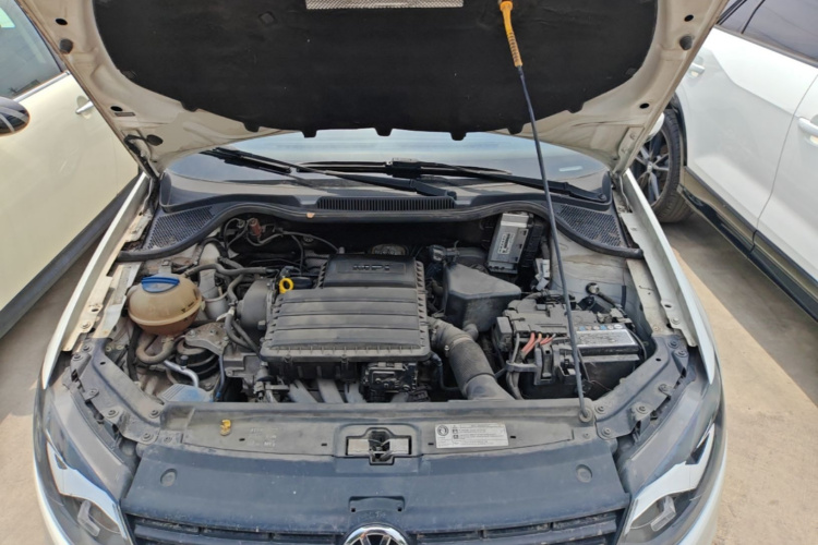 Volkswagen Polo 2019 car image #22