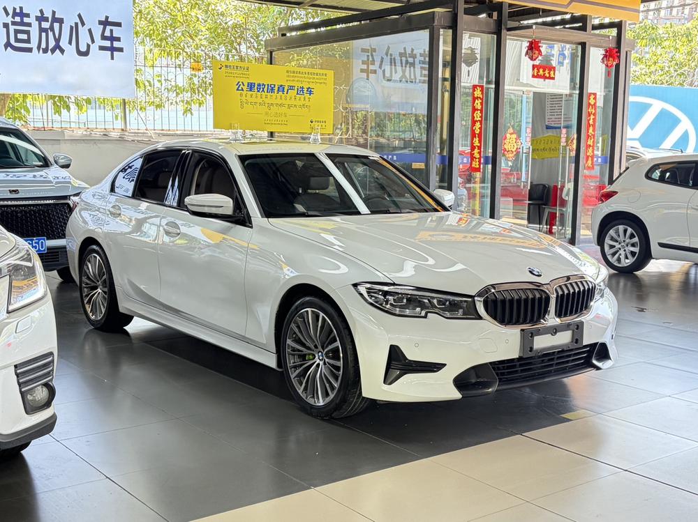 BMW 3 Series 2021 #3 BMW 3 Series 2021 car image #3