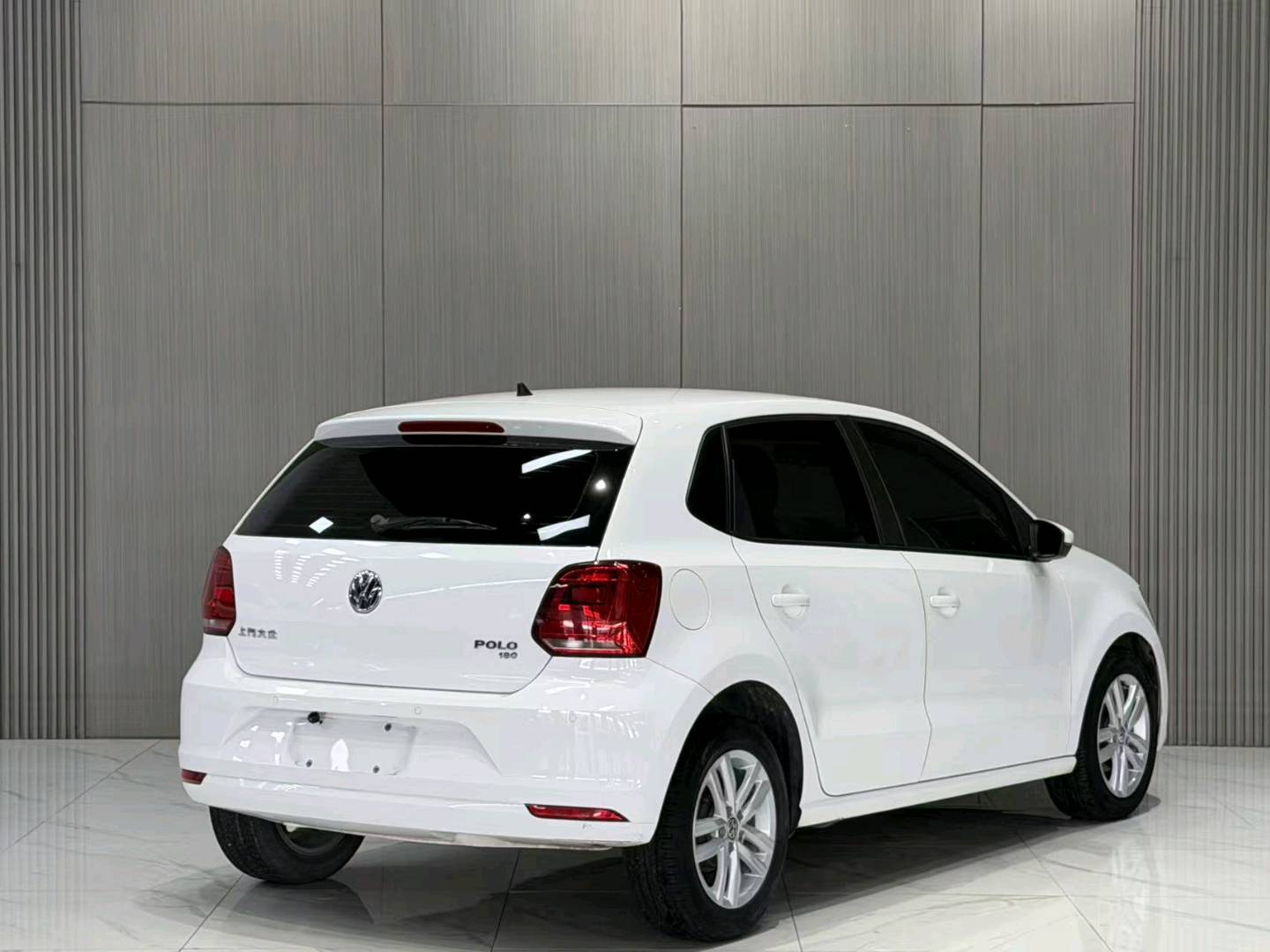 Volkswagen Polo 2018 car image #6