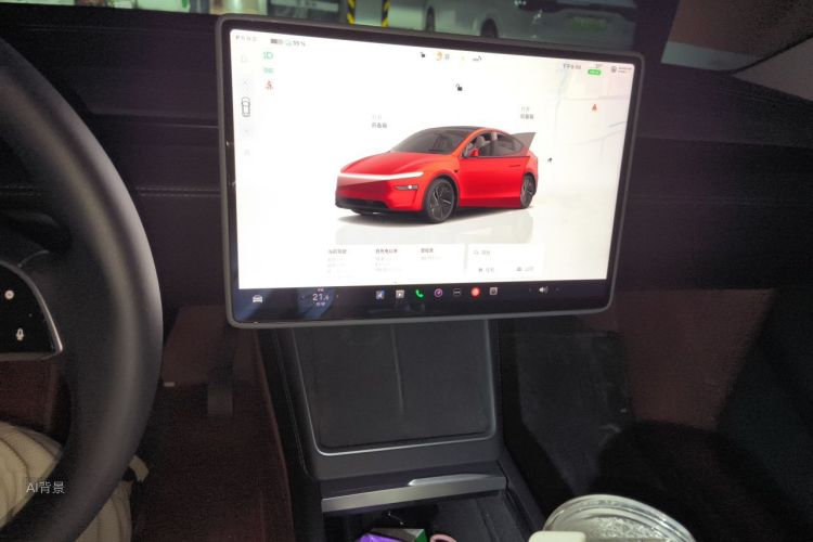 Tesla Model Y 2025 car image #15