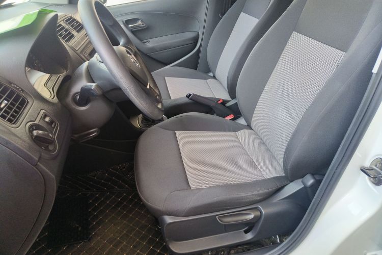 Volkswagen Polo 2017 #8 Volkswagen Polo 2017 car image #8
